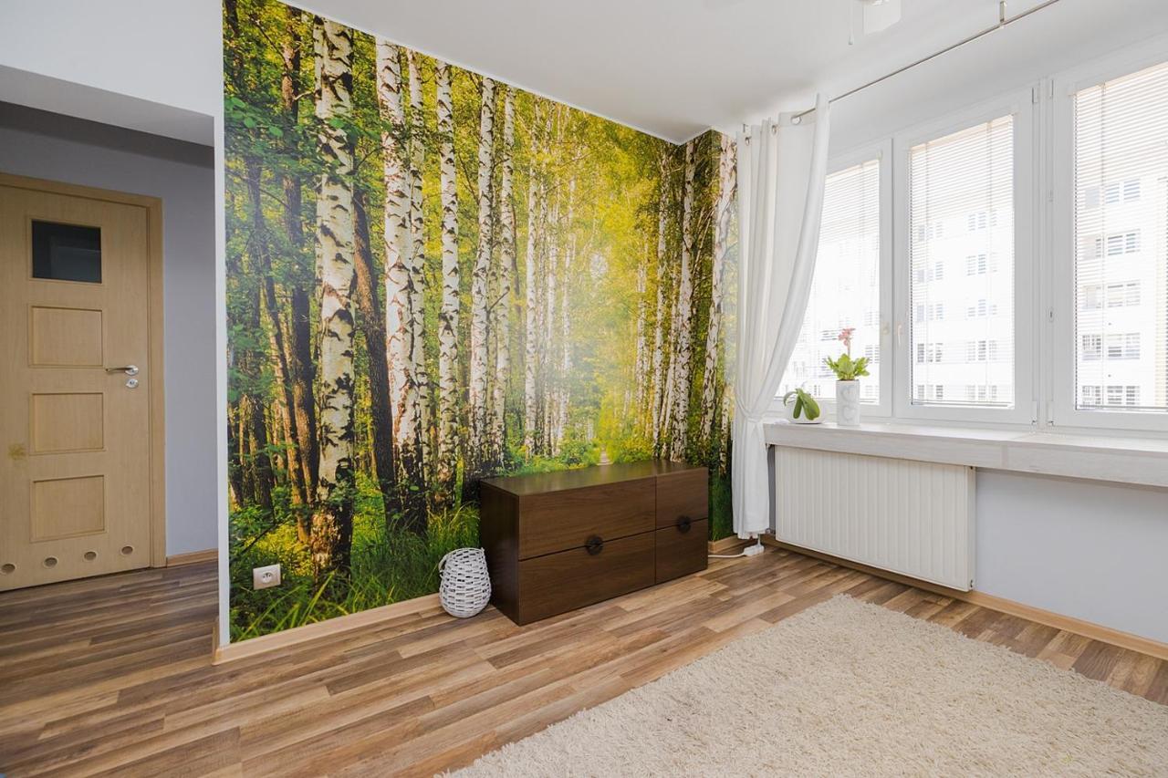 Stay With Friends In Varsovia Exterior foto